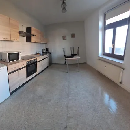Apartament 4-5 Personen Monteurswohnung Eisleben