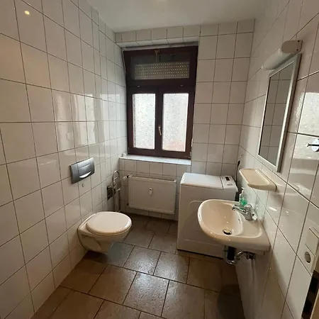 4-5 Personen Monteurswohnung Lägenhet *