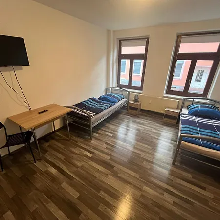 4-5 Personen Monteurswohnung Lägenhet